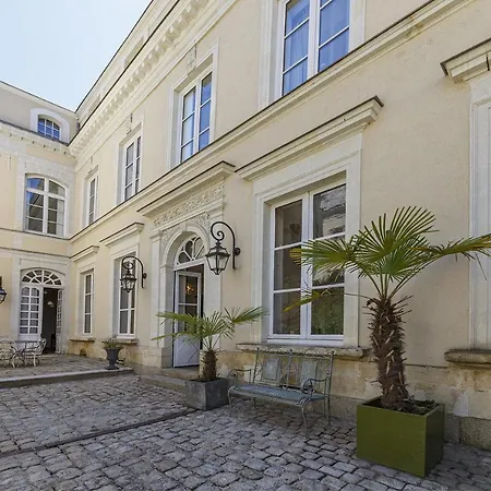 Maison Bossoreil - Cointreau Angers